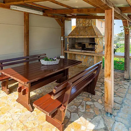 Beautiful In Daire
