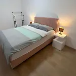 Beautiful Apartment In Pula Apartman